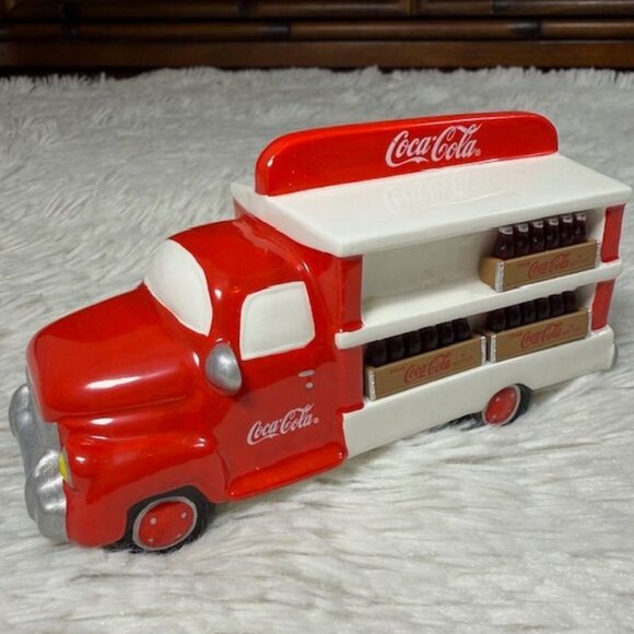 Vintage Coca-Cola Ceramic Department 56 Red White Bottle Case Delivery Truck - Picture 1 of 10